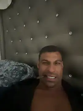 ZF-Athlete Show in webcam