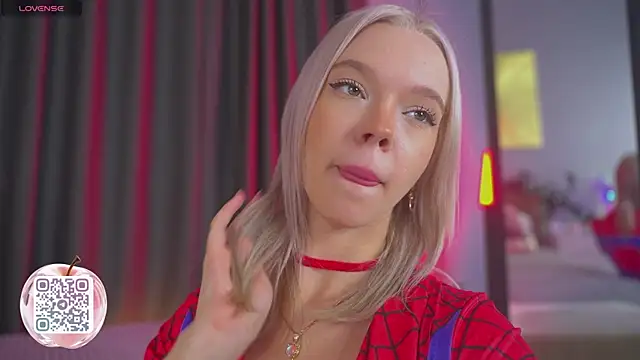 Živý XXX chat TastyTiffy