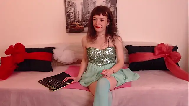 SabrinaBrows: απευθείας συνομιλία ΧΧΧ