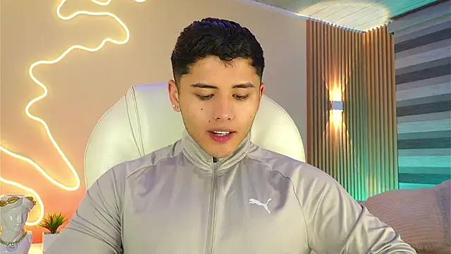 MatiasKornn Live XXX chat
