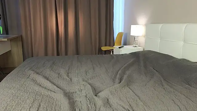 DanikaGudinas' Webcam Show