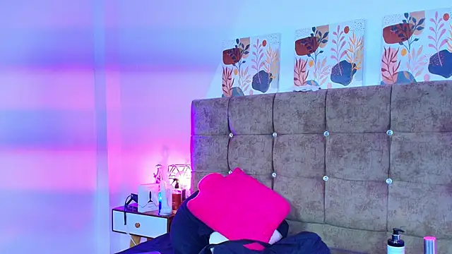 Ethan_Briggs_ 라이브 XXX 채팅