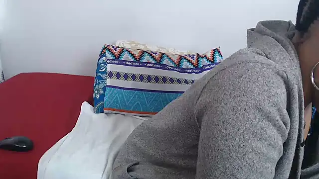 PurplePeach99 live XXX chat