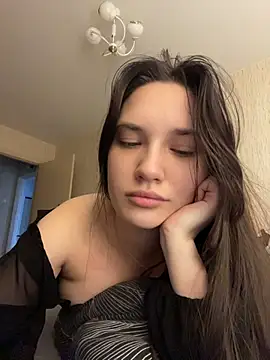 Holly_Molii 现场XXX聊天