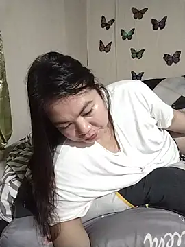 XXX chat uživo modela Safiyawild69