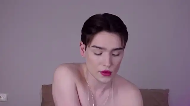Chatroom XXX en direct de RobbyCharming