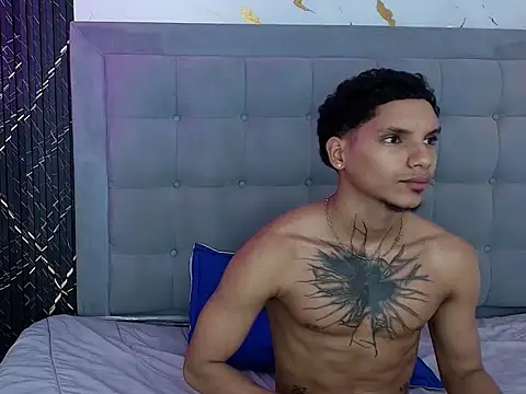 kai_storm77: απευθείας συνομιλία ΧΧΧ