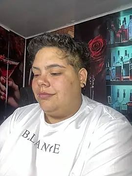 Hailey_Curvy's Live XXX Chat