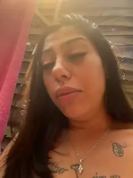 lex-llexiiii27 Adlı Modelin Canlı XXX Sohbeti