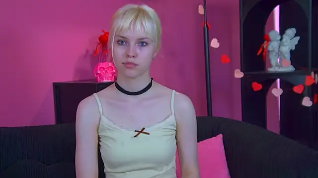 Chat XXX en directo de HannahHollis