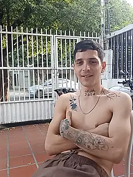 boy_max_latin 라이브 XXX 채팅