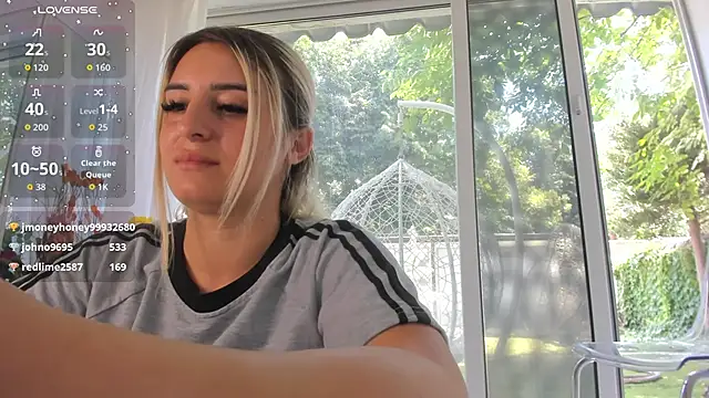 Ella_Vee live XXX chat
