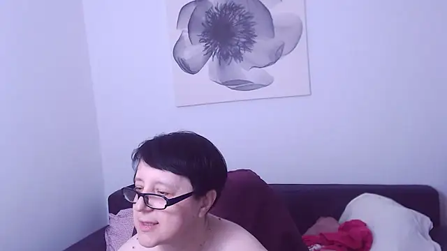 Онлайн чат XXX ChristaRose