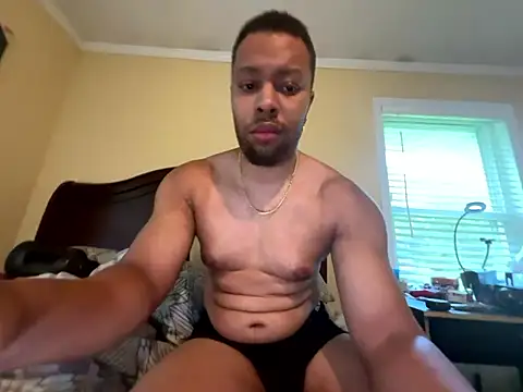 Charmingswoleking webcam show