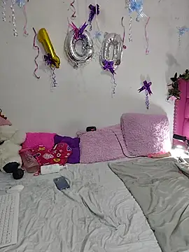 Kitty_Melodi 라이브 XXX 채팅