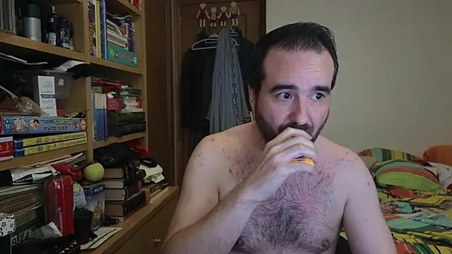 curiosillo83 Live XXX Chat