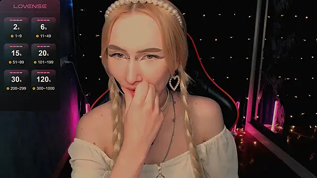 GoddessBambi's Live XXX Chat