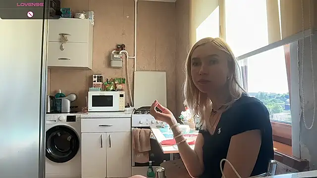 AngelJeni Chat XXX live