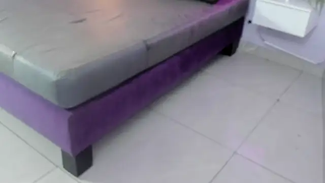 Aprilberri Adlı Modelin Canlı XXX Sohbeti