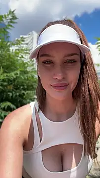 Chat XXX ao vivo de KikiWatson
