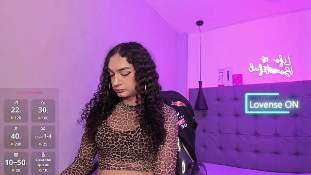 scarletcherry18 XXX чат на живо