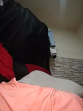 AvaChannel Adlı Modelin Canlı XXX Sohbeti