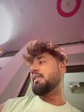 Dasiboy35 লাইভ XXX চ্যাট