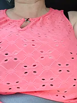 Chat XXX en directo de Elza01