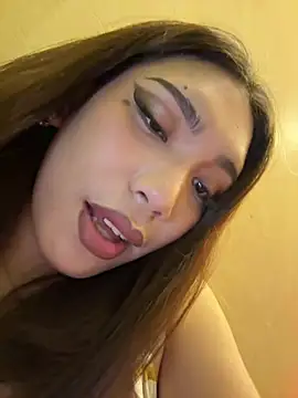 SideChick_Bunny Adlı Modelin Canlı XXX Sohbeti