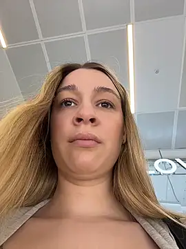 Chat XXX ao vivo de SashaCatt