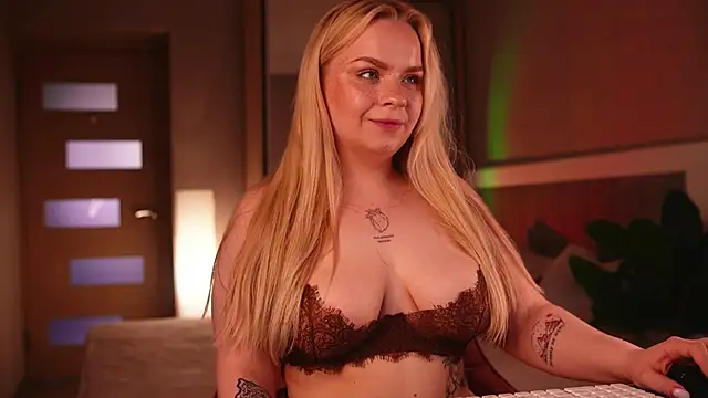 Chat +18 de LisaLove3 ao vivo