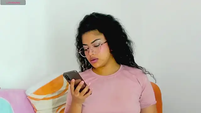 moana_taylor live XXX chat