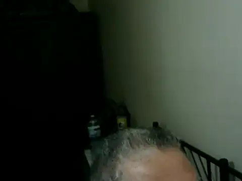 100Tauros Pertunjukan Webcam