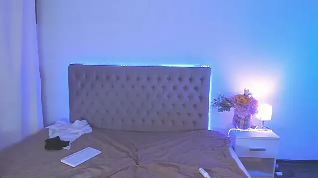 AmandaHoppe Adlı Modelin Canlı XXX Sohbeti