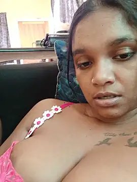 Indianqueen03 লাইভ XXX চ্যাট