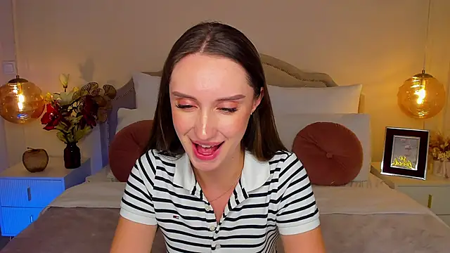 צ'אט XXX בשידור חי של ToriSonn