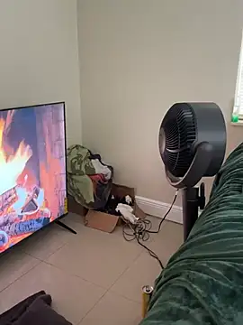 แชท XXX สดของ RenaThickAss