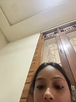 Chat XXX en directo de livia_dolls