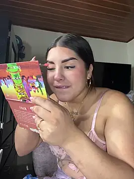 LunaGirl2026's Live XXX Chat