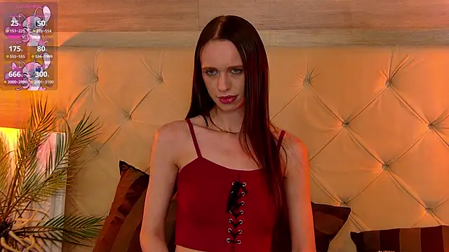 Chat XXX en directo de TaraHarris