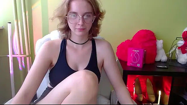 juicyPenny élő XXX-chatje