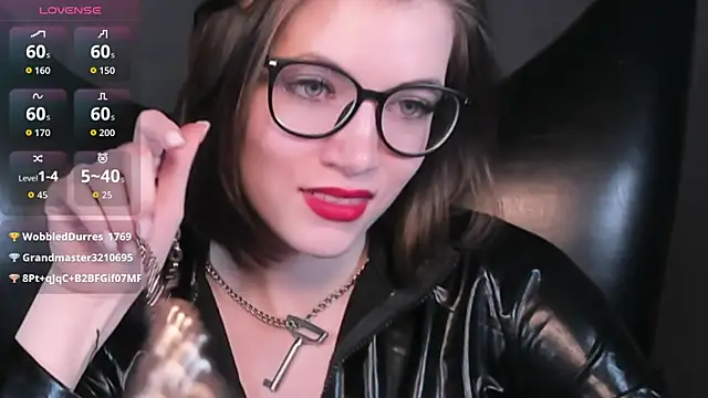 CathyAdams élő XXX-chatje