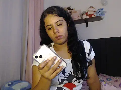 צ'אט XXX בשידור חי של Zarah_vs