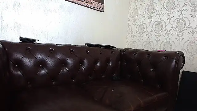 KyloEast Chat XXX live