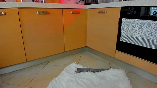 XXX chat uživo modela AnnLevine