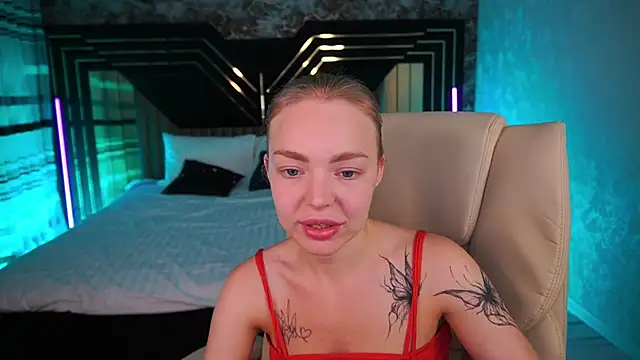 EmilySunshineS' Live XXX Chat