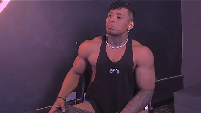 bradley_smithのライブXXXチャット