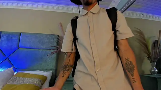 NoaahTylor Adlı Modelin Canlı XXX Sohbeti