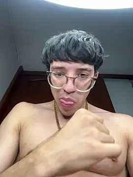 ArthurDavies21 Chat XXX in diretta
