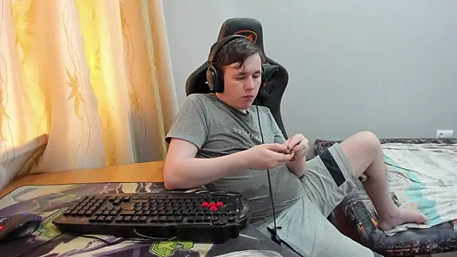 iliaskrislove – Naživo XXX chat